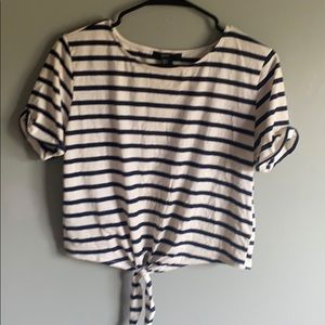 short sleeve crop top
